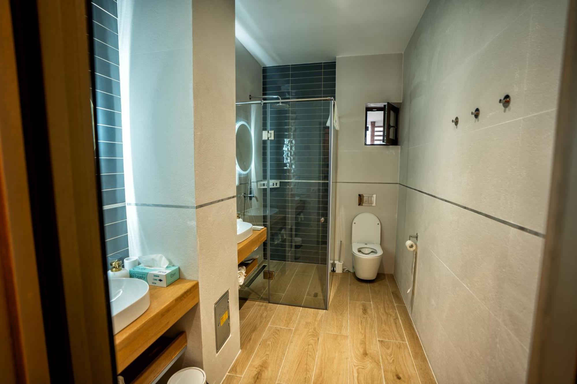 Hotel Curtea Veche Curtea de Argeş Εξωτερικό φωτογραφία